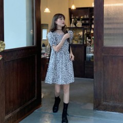 2021夏季新款女装法式复古设计感小众收腰显瘦气质豹纹碎花连衣裙